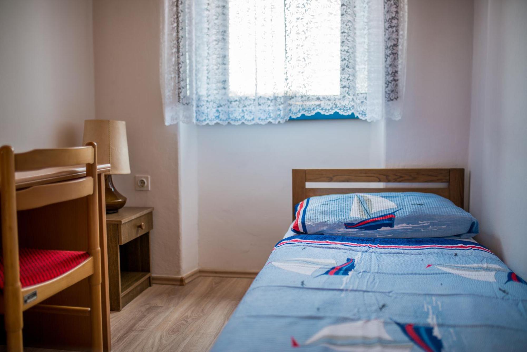 Hostel Flora Mali Lošinj Quarto foto